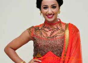  Tejaswi Madivada Photoshoot At Crescent Cricket Cup 2015 Curtain Raiser Event  photo 2