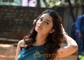 Tridha Choudhury photo 5