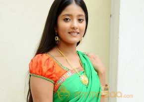 Ulka Gupta Photoshoot On Green Color Half Saree photo 8