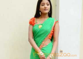 Ulka Gupta Photoshoot On Green Color Half Saree photo 6