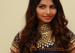 Varsha Stunning Glam Pics photo 20