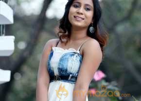 Vidya Vinod Indurkar Portfolio Pics photo 7