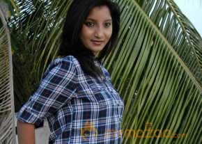 Vinisha Naidu photo 4