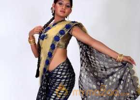 Vinisha Naidu photo 6