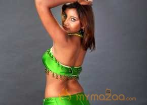 Vinisha Naidu Green Dress Pictures photo 4