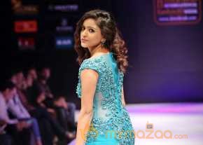 Vithika Sheru Latest Pics photo 3