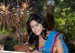  Vithika Sheru 