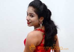 Vrushali Gosavi Red Dress Pics photo 5