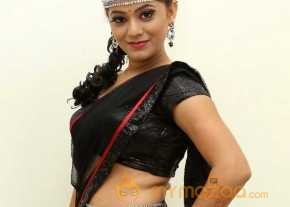 Yamini Bhaskar photo 20