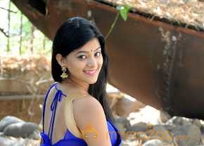 Yamini Bhaskar photo 16
