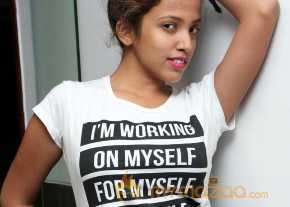  Zara Khan  photo 3