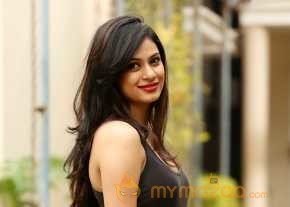  Zara Shah Photoshoot At Aithe 2-0 Movie Launch  photo 4