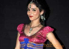 Zareena Photoshoot At Son Of Satyamurthy Movie Audio Launch
