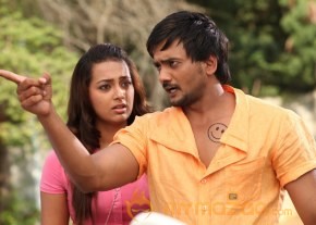 1000 Abaddalu Movie New Stills photo 6