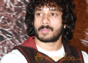 6 MOVIE AUDIO LAUNCH GALLERY photo 15