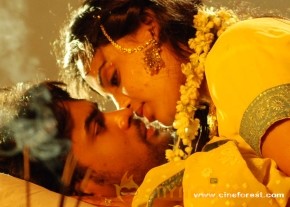 916 KDM Prema Movie Stills Wallpapers photo 3
