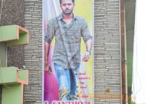 A Aa FDFS @ A Aa Director and Actor photo 2