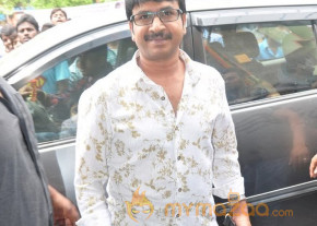 A Aa FDFS @ A Aa Director and Actor photo 3
