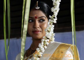 Aa Okkati Adakku Movie latest Gallery photo 3