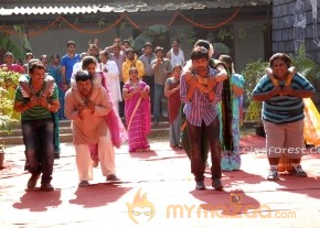 Abbai Class Ammai Mass Latest Stills photo 17