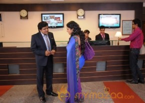 Abbai Class Ammai Mass Movie Stills photo 34