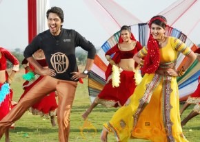 Action 3D Movie latest Hot Stills photo 8