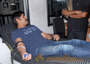 Actors Blood Donation stills photo 10