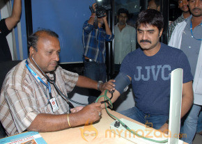 Actors Blood Donation stills photo 11