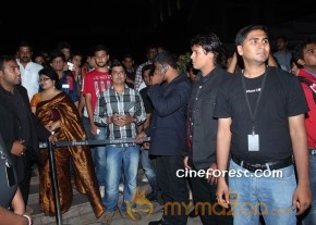 Actress Priyamani Launches Apple iPhone 5 Photo Gallery photo 4