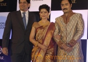 Actress Sneha at Azva Jewellery Collections Photo gallery photo 20