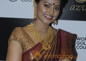 Actress Sneha at Azva Jewellery Collections Photo gallery photo 18