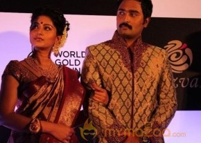 Actress Sneha at Azva Jewellery Collections Photo gallery photo 2
