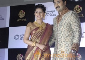 Actress Sneha at Azva Jewellery Collections Photo gallery photo 19