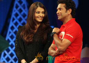 Aish, Sachin at Cocacola My School Photos photo 8