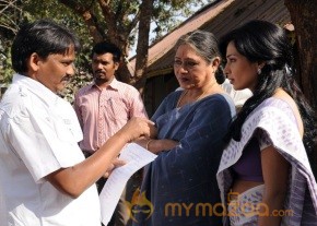 Akasam Lo Sagam Movie Hot Photos photo 12
