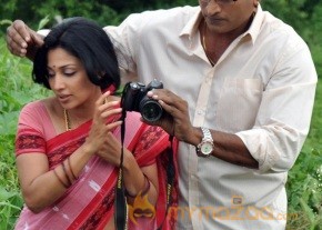 Akasam Lo Sagam Movie Hot Photos photo 2