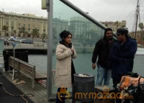 Allu Arjun Iddarammayilatho Working Stills photo 10