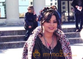 Allu Arjun Iddarammayilatho Working Stills photo 17