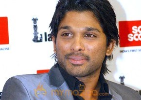 Allu Arjun at South Scope Gallery photo 14