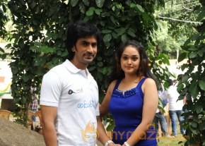 Ameerpeta Lo Movie Launch Photos photo 27