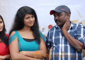 Amma Nana Ooruvelite Movie Photos photo 20