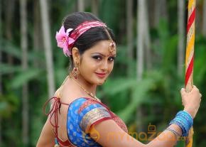 Anarkali Movie Latest Stills photo 13