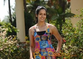 Anarkali Movie Latest Stills photo 8