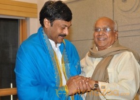 ANR felicitating Megastar chirangeevi Photos photo 10