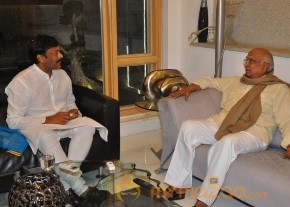 ANR felicitating Megastar chirangeevi Photos photo 2