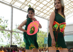 Apollo Cancer Hospital Fashion Show  photo 63