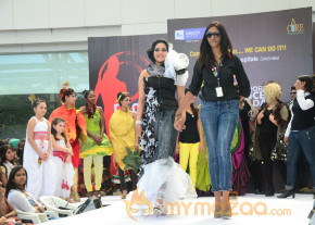 Apollo Cancer Hospital Fashion Show  photo 124
