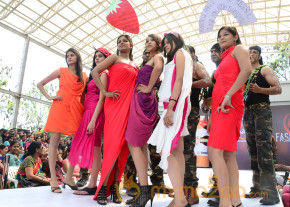 Apollo Cancer Hospital Fashion Show  photo 175