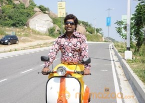 Athadu Amme O Scooter Movie Photos photo 2
