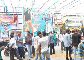Babu Bangaram Theatre Coverage Stills photo 23